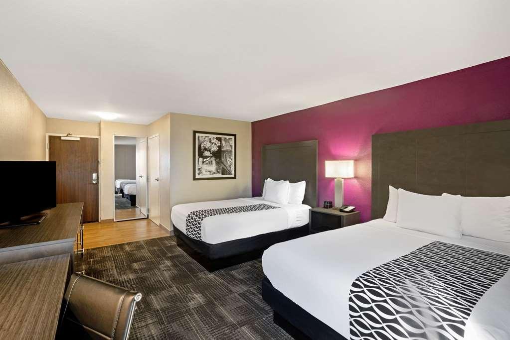 Hotel La Quinta By Wyndham Columbus Ms Habitación foto