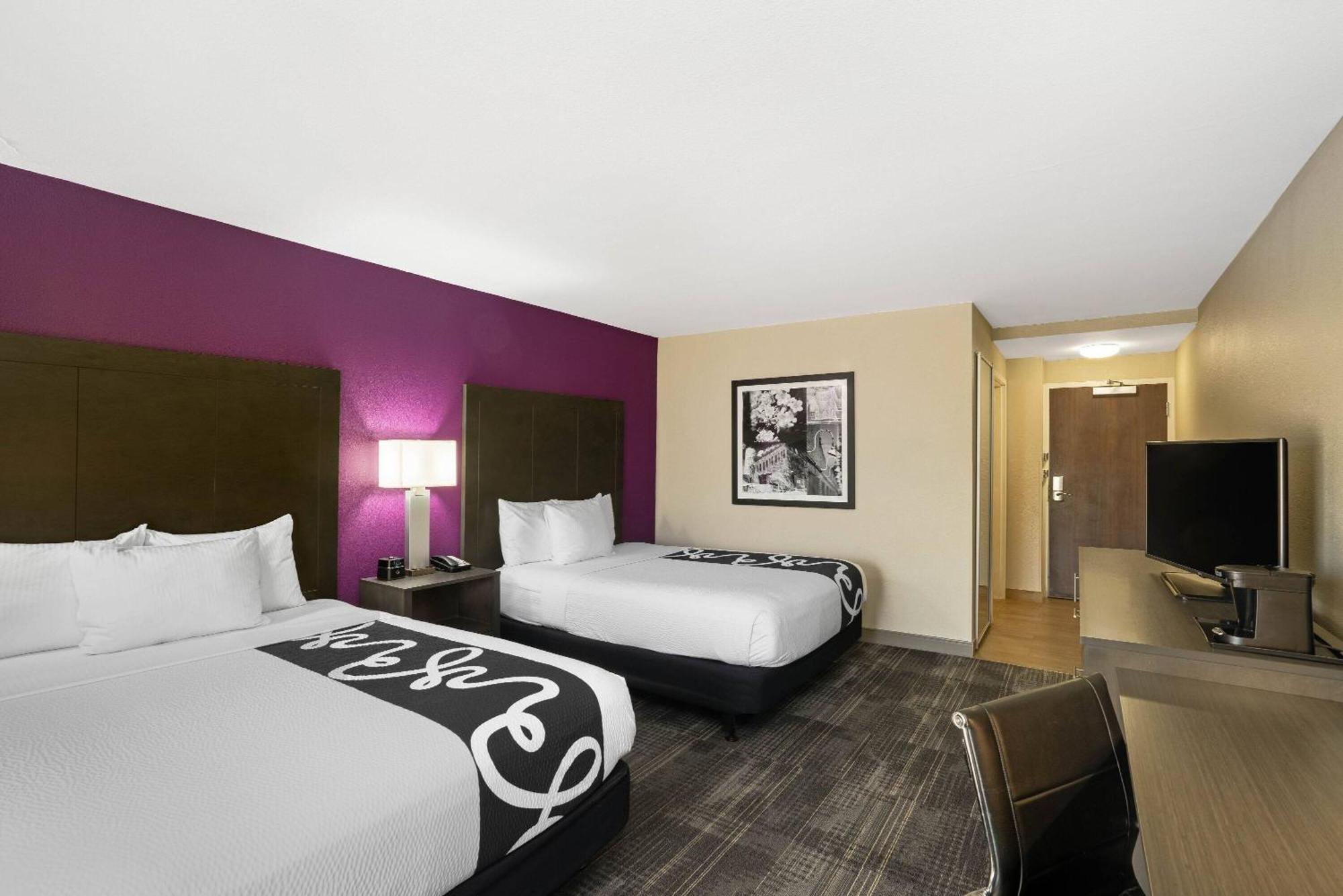 Hotel La Quinta By Wyndham Columbus Ms Exterior foto